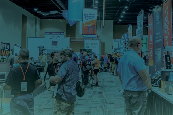 7 Reasons Why You Should Hire Professional Booth Design Services